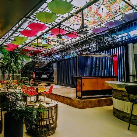 Halfway House Hostel Mactan Cebu Airport