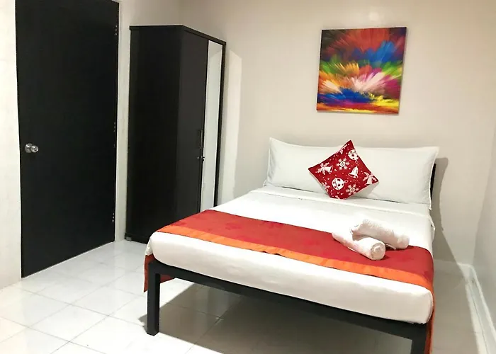 Halfway House Mactan Cebu Airport Auberge de jeunesse *