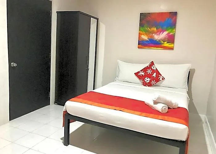 Halfway House Mactan Cebu Airport Auberge de jeunesse *