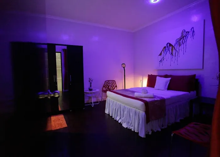 Auberge de jeunesse Halfway House Mactan Cebu Airport *