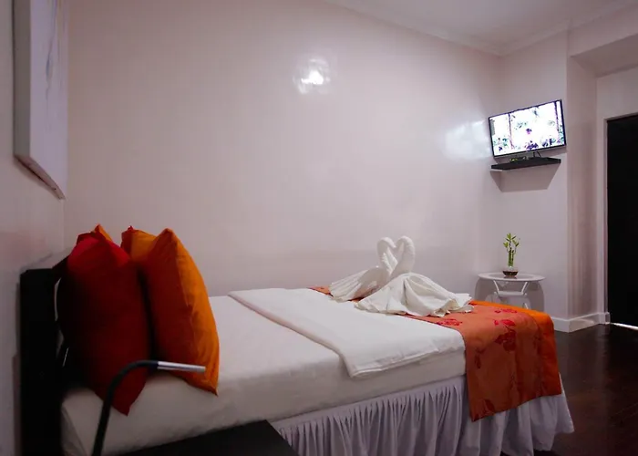 Auberge de jeunesse Halfway House Mactan Cebu Airport *