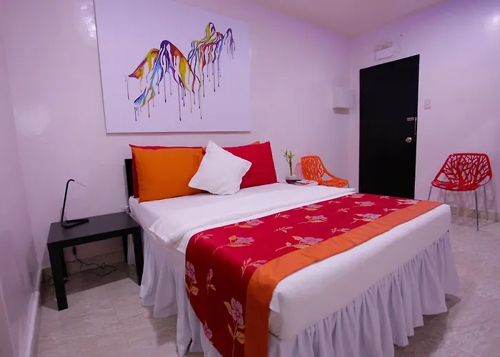 Halfway House Mactan Cebu Airport * Lapu-Lapu City
