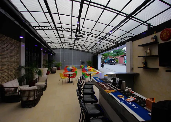 Halfway House Mactan Cebu Airport *