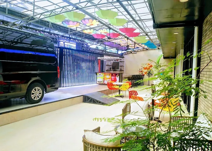 Halfway House Mactan Cebu Airport *